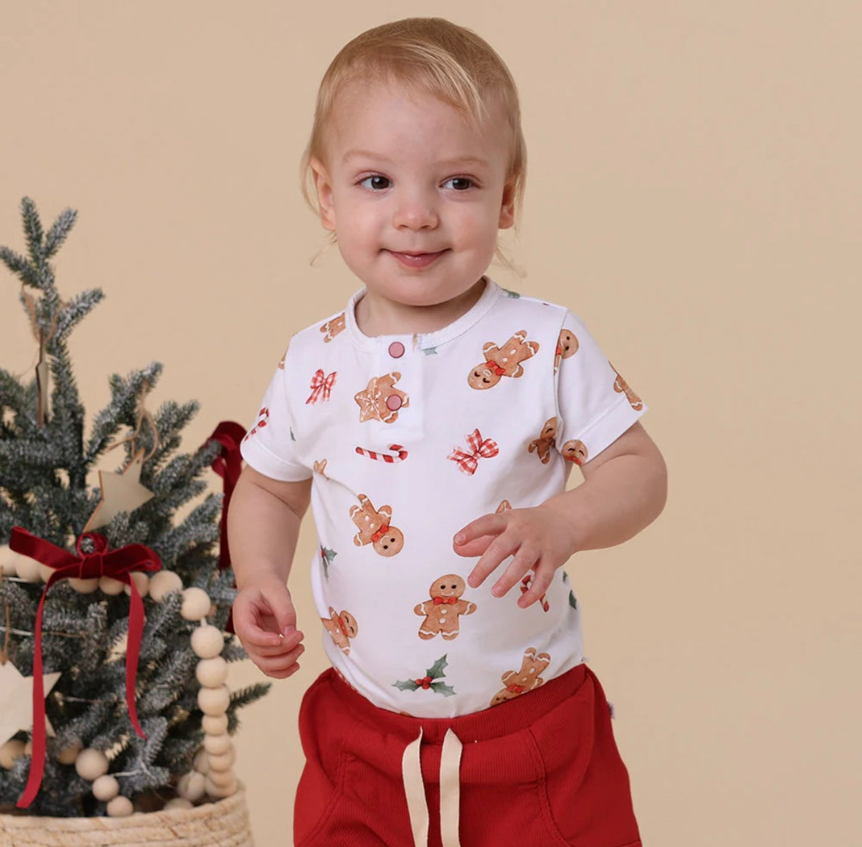 Snuggle Hunny Gingerbread Short Sleeve Bodysuit