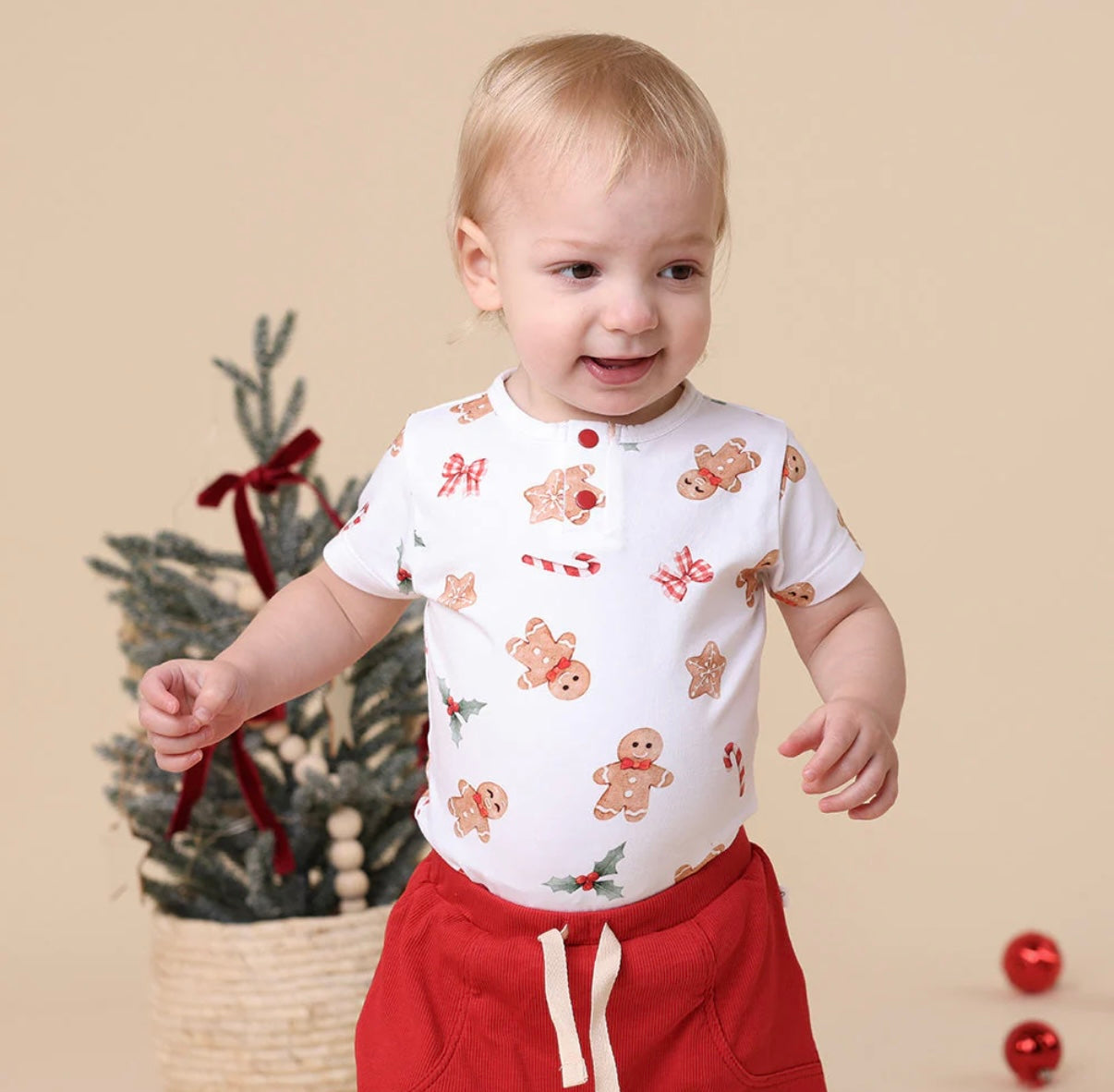 Snuggle Hunny Gingerbread Short Sleeve Bodysuit