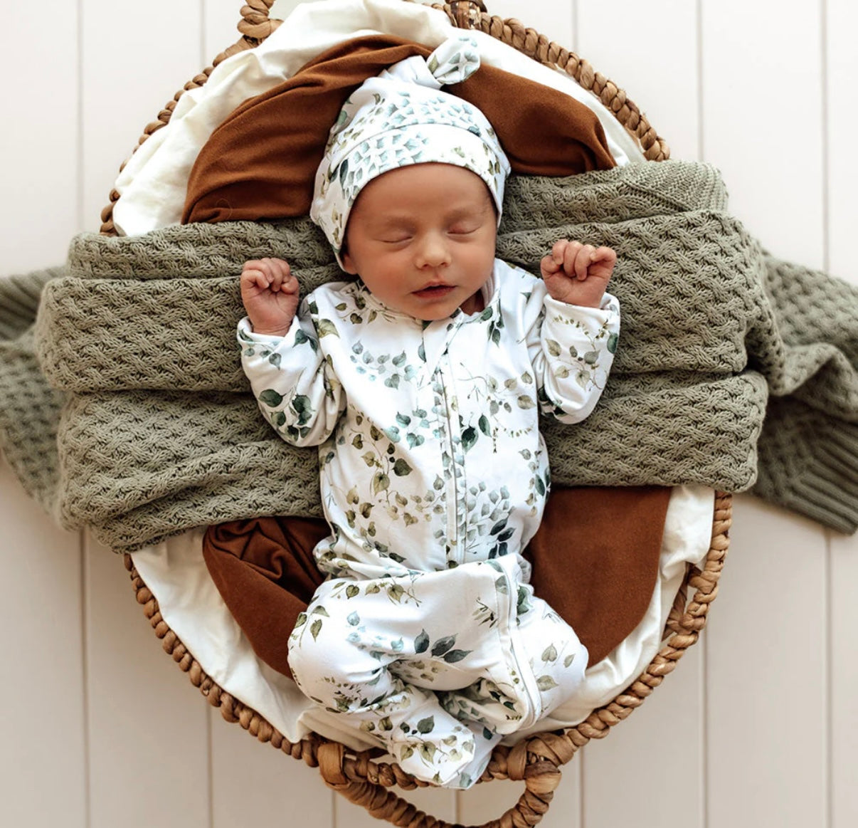 Snuggle Hunny Eden Organic Snuggle Sleepsuit Zip Footie