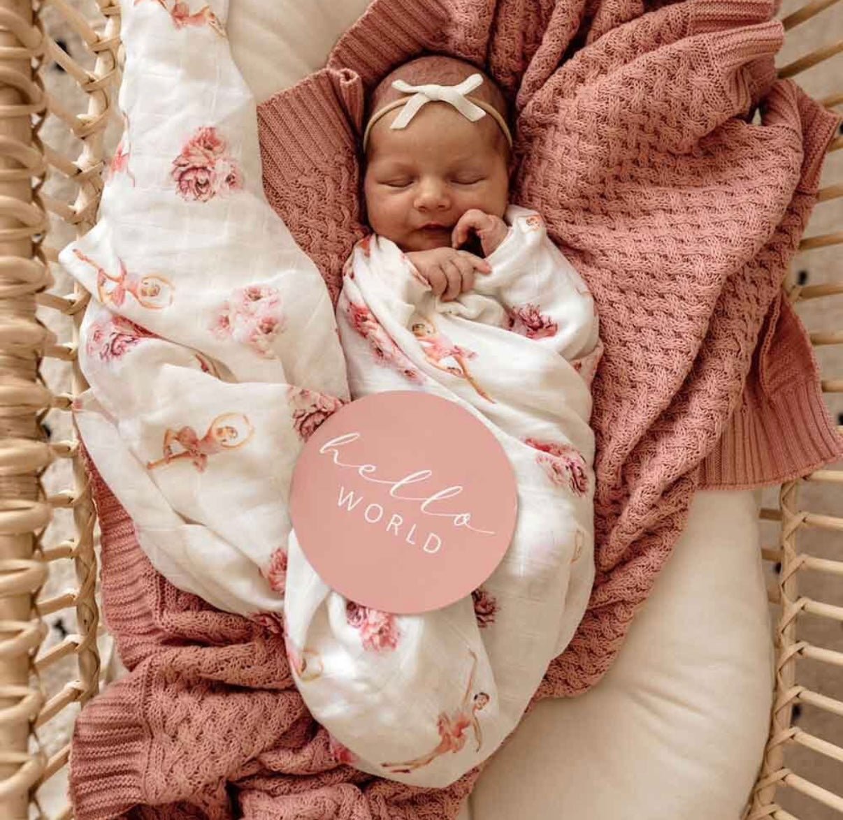 Snuggle Hunny Rosa Diamond Knit Baby Blanket