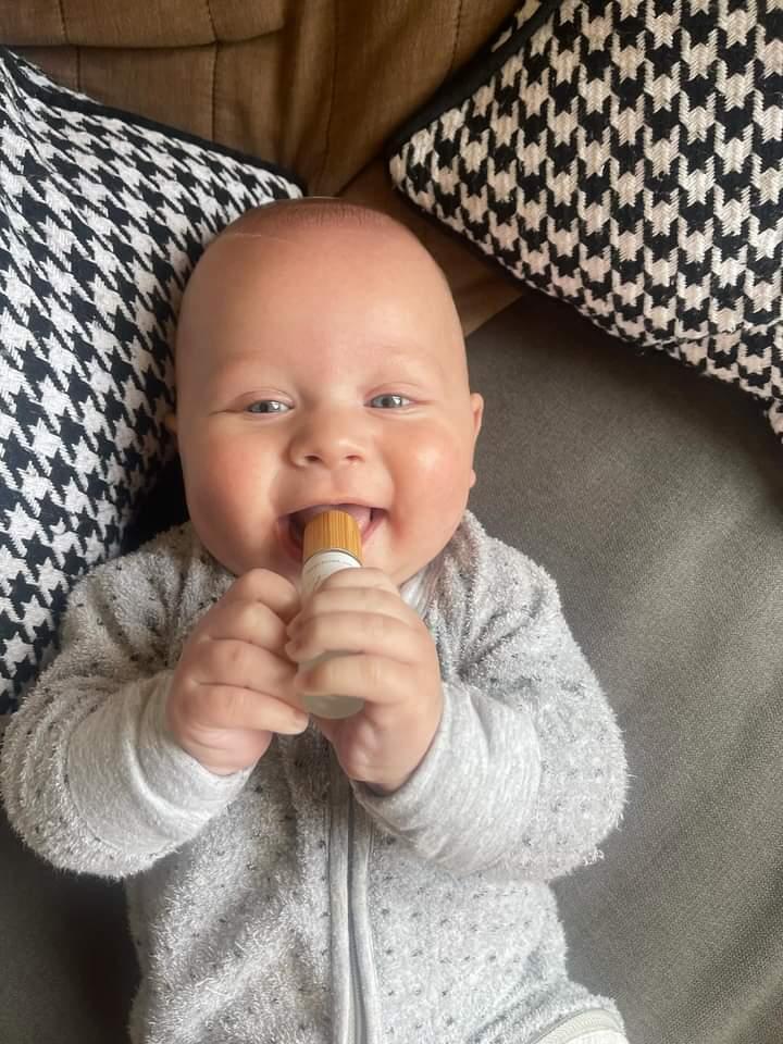On A Good Roll – Teething Oil
