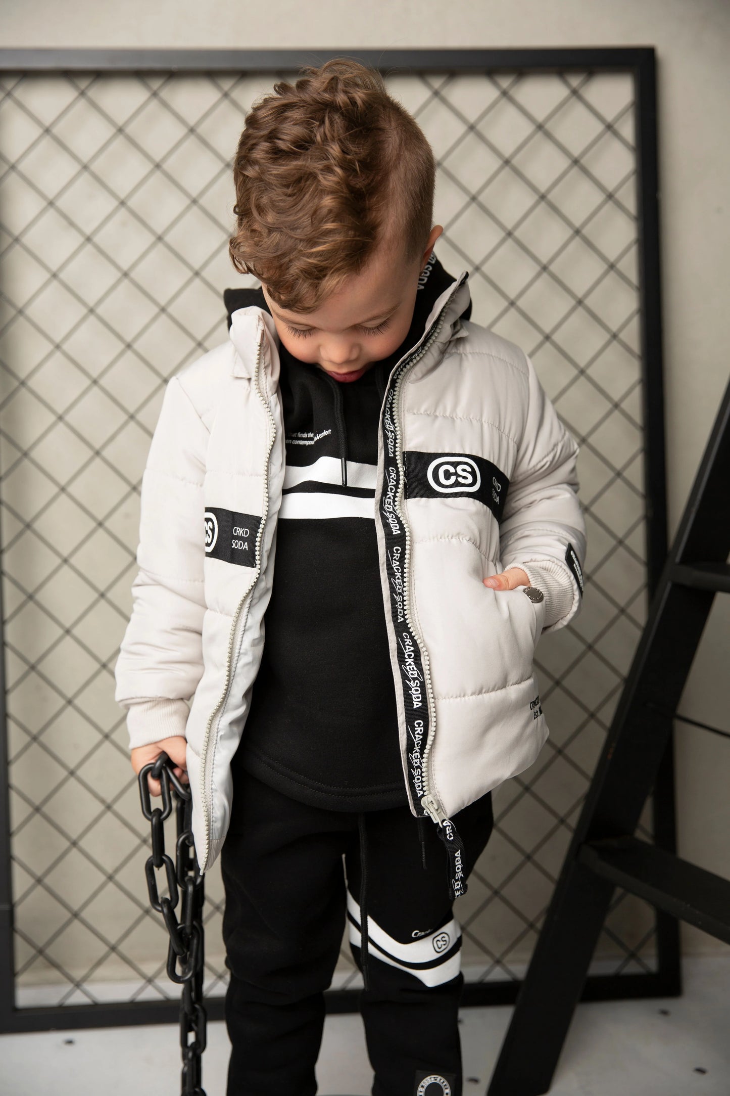 Cracked Soda Riley Hooded Puffer Jacket Oat