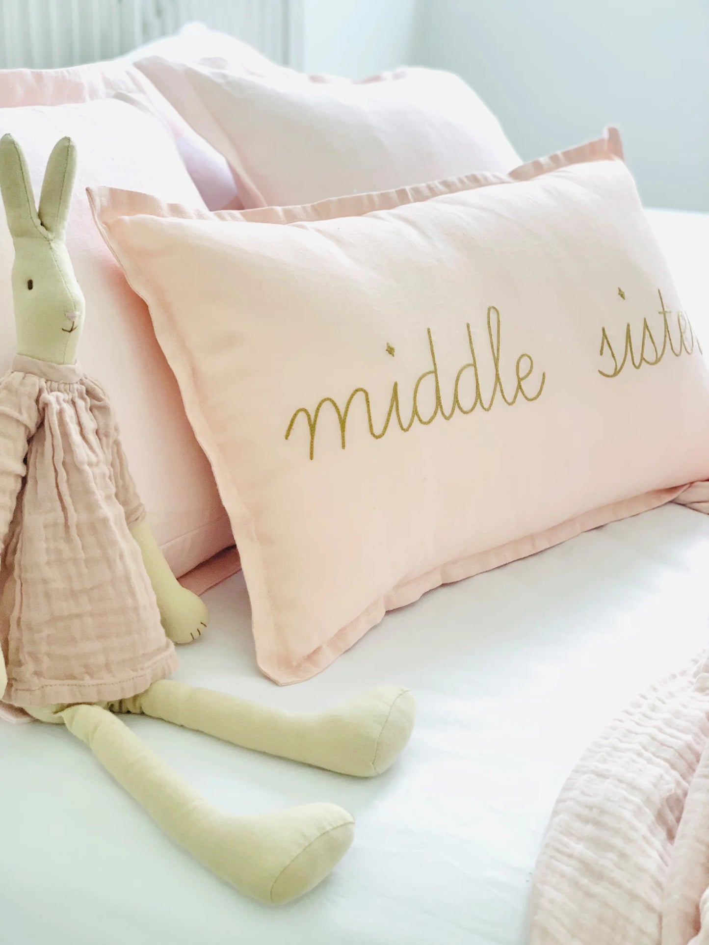 Little Nordic Sol Middle Sister Linen Cushion Champagne Pink