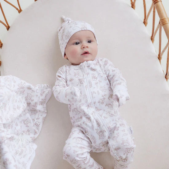 Aster & Oak Woodland Mouse Knot Hat Beanie