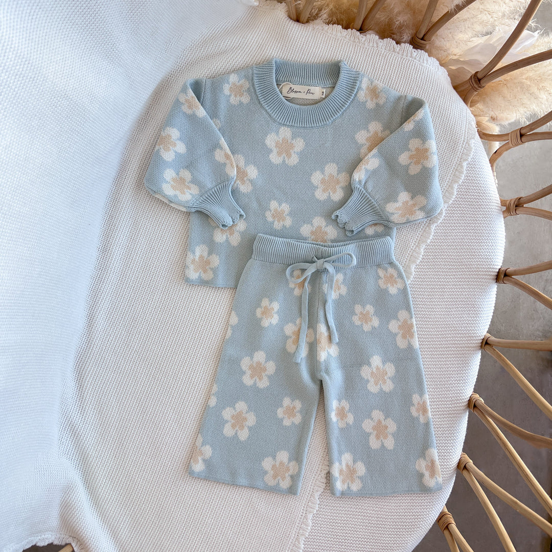 Blossom & Pear Blue Daisy Knit 2 Piece Set Long Sleeve
