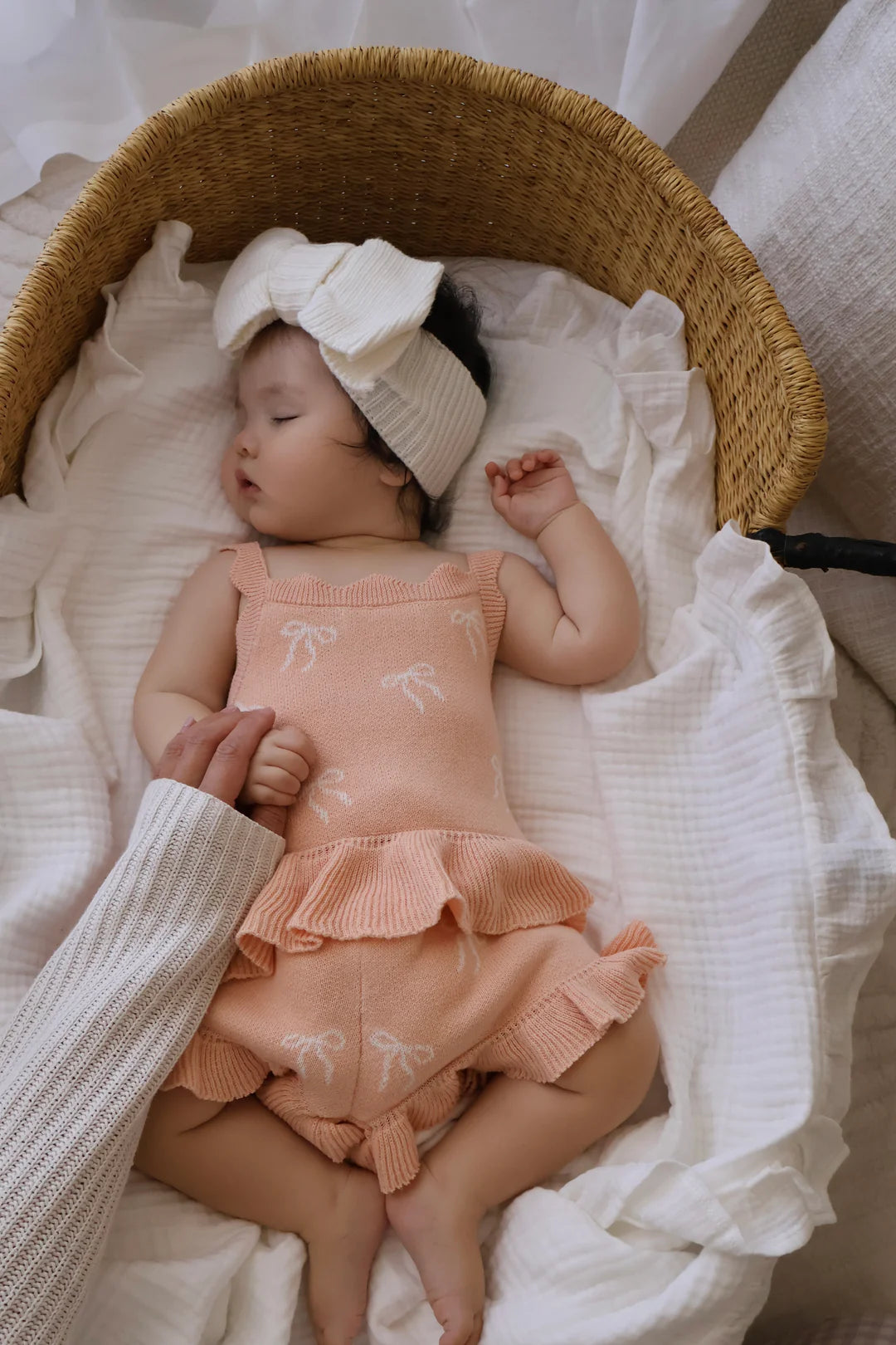 Blossom & Pear Whimsy Bow Knit Tie Set