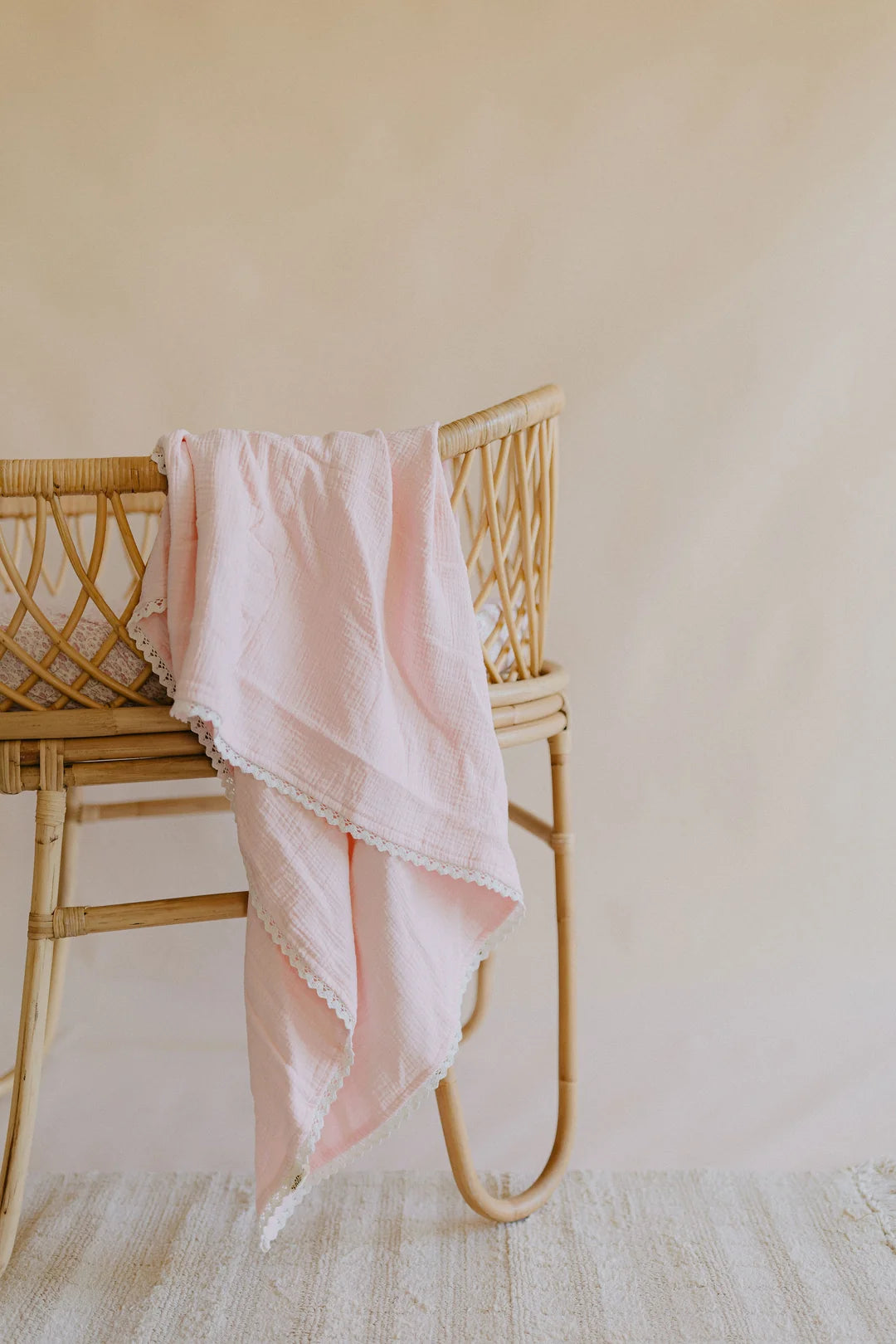 Confetti Kidz Classic Muslin Blanket Soft Pink
