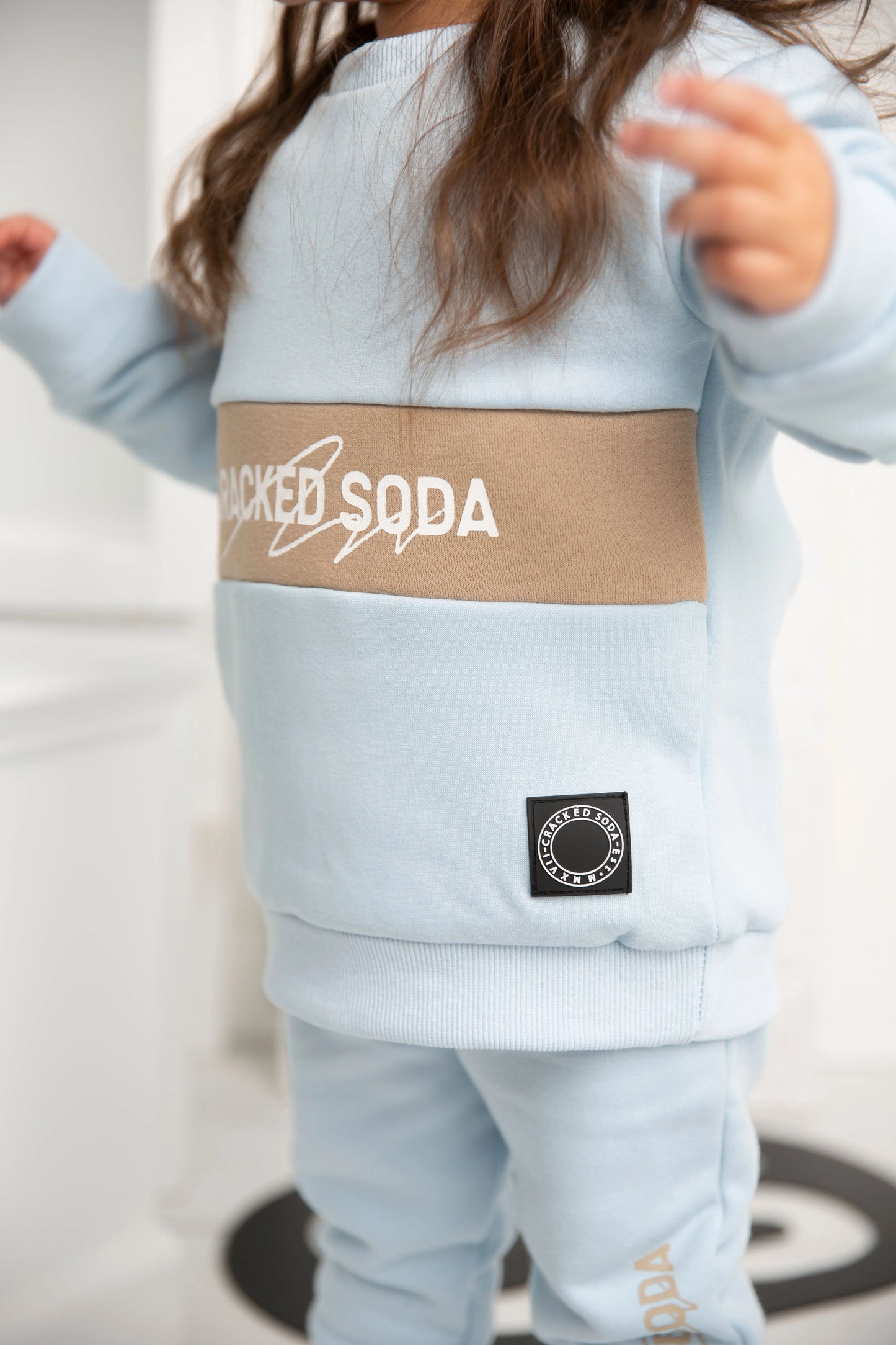 Cracked Soda 2 Piece Vienna Detailed Crew Set Powder Blue
