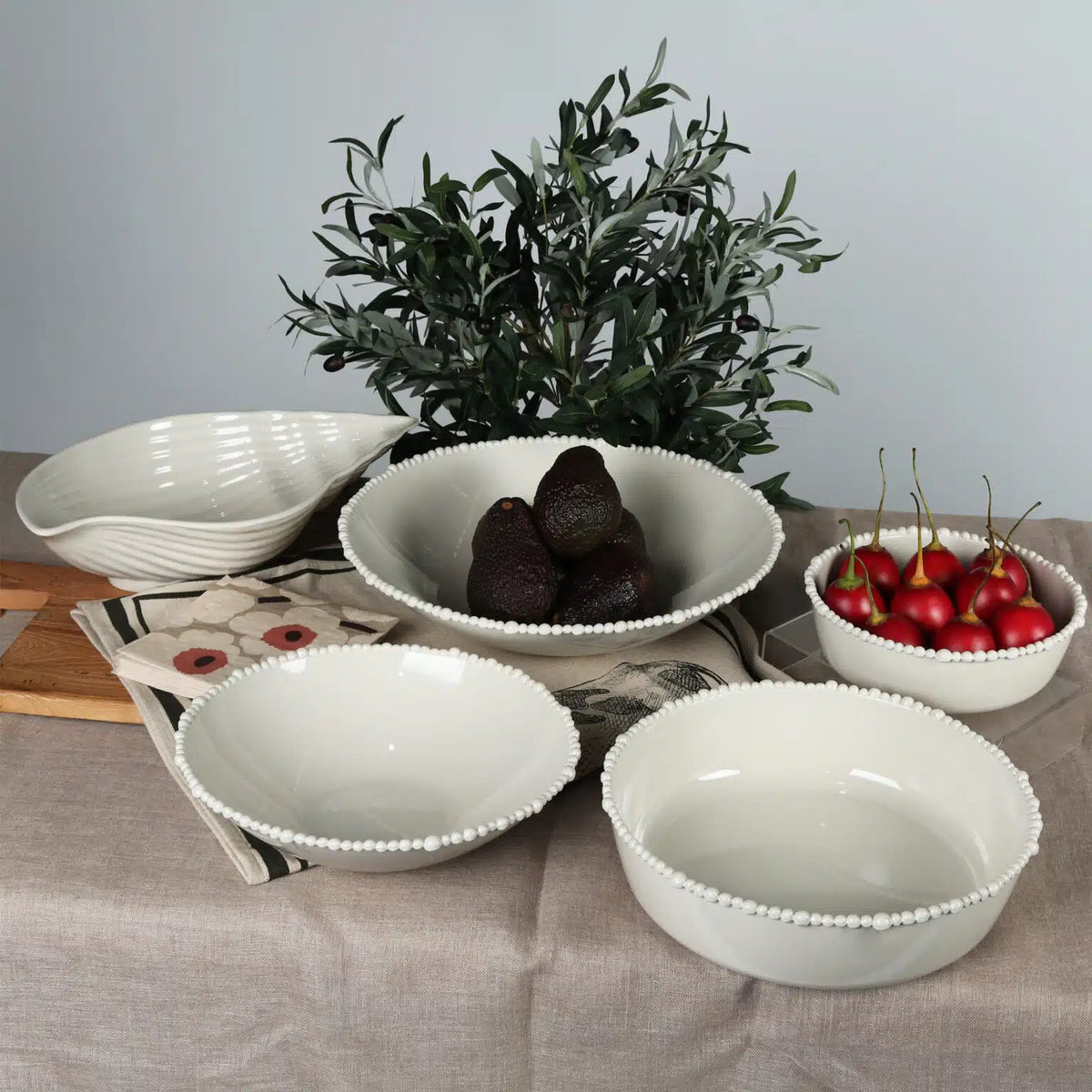 Le Forge Melamine Pearl Tapered Bowl Sand 19cm