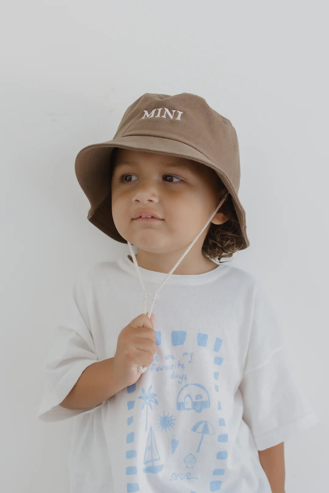 Blossom & Pear 'Favourite Days' Tee White & Blue