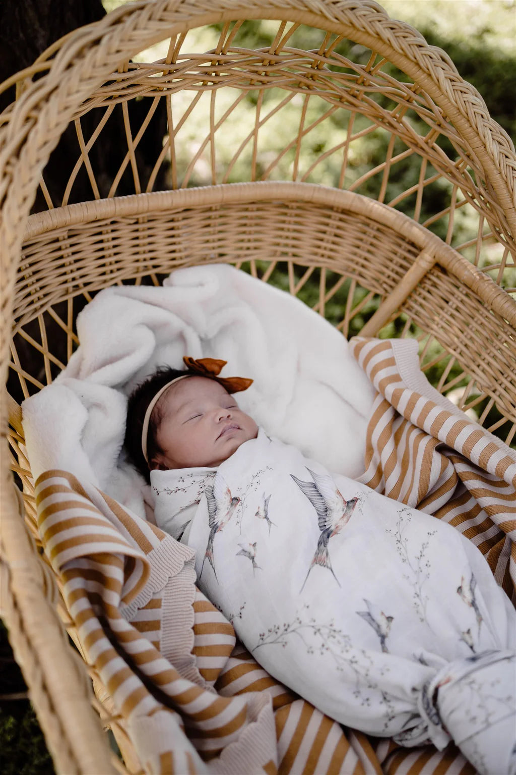 Pop Ya Tot Nightingale Swaddle