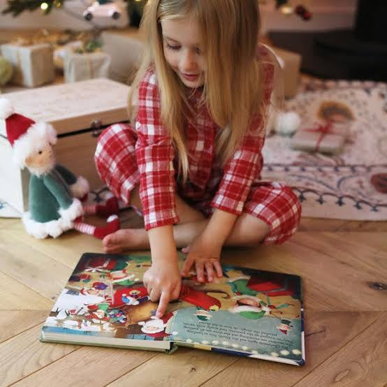 Jellycat Leffy's Christmas Gift Book