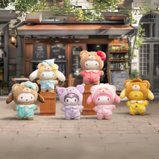 Hello Kitty Blind Box Surprise Cafe Latte Plush
