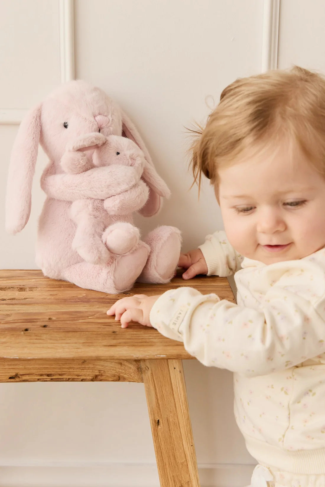 Jamie Kay Snuggle Bunnies Frankie the Hugging Bunny Blossom
