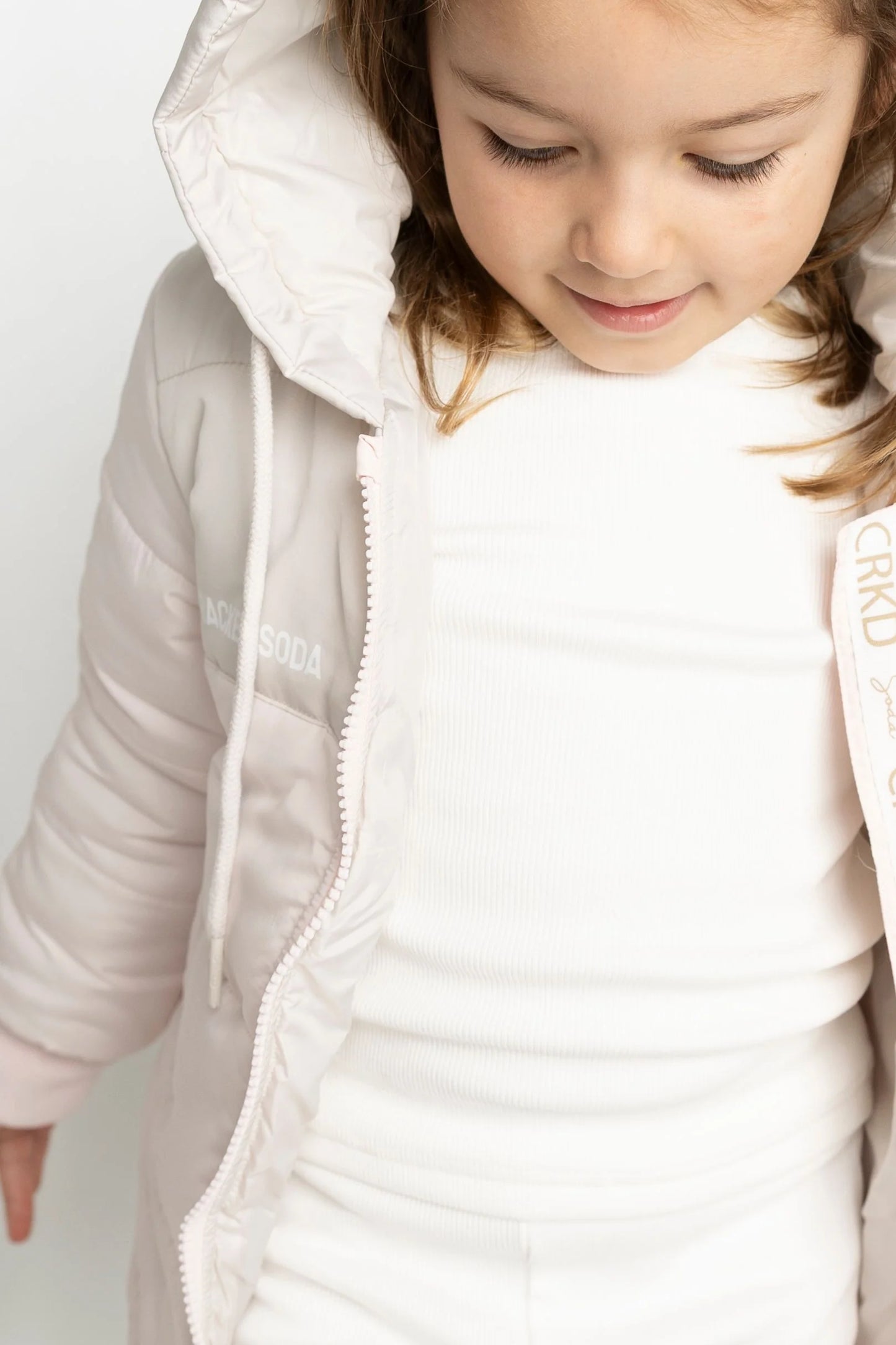 Cracked Soda Dolce Detailed Puffer Jacket Pink