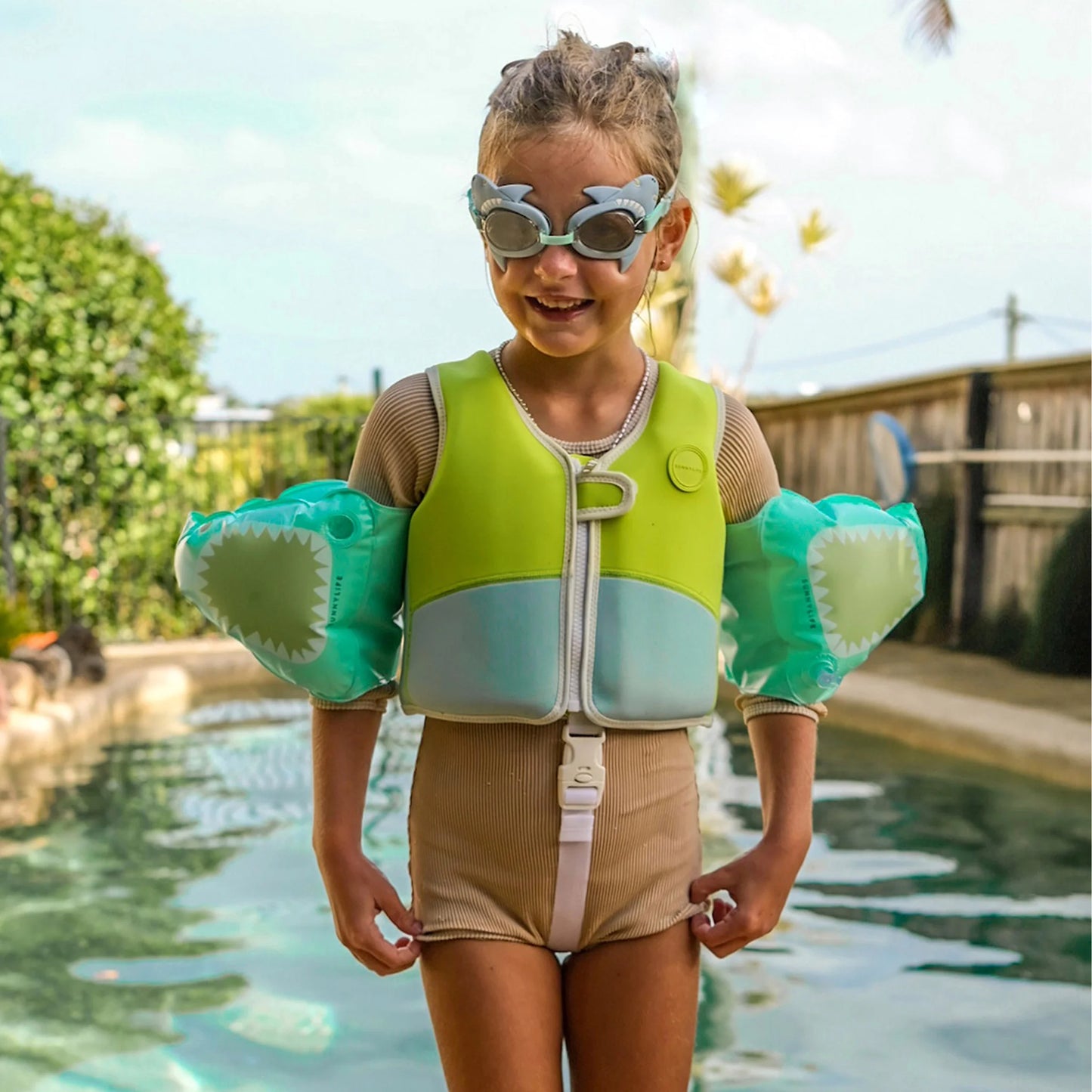 Sunnylife Salty the Shark Float Bands