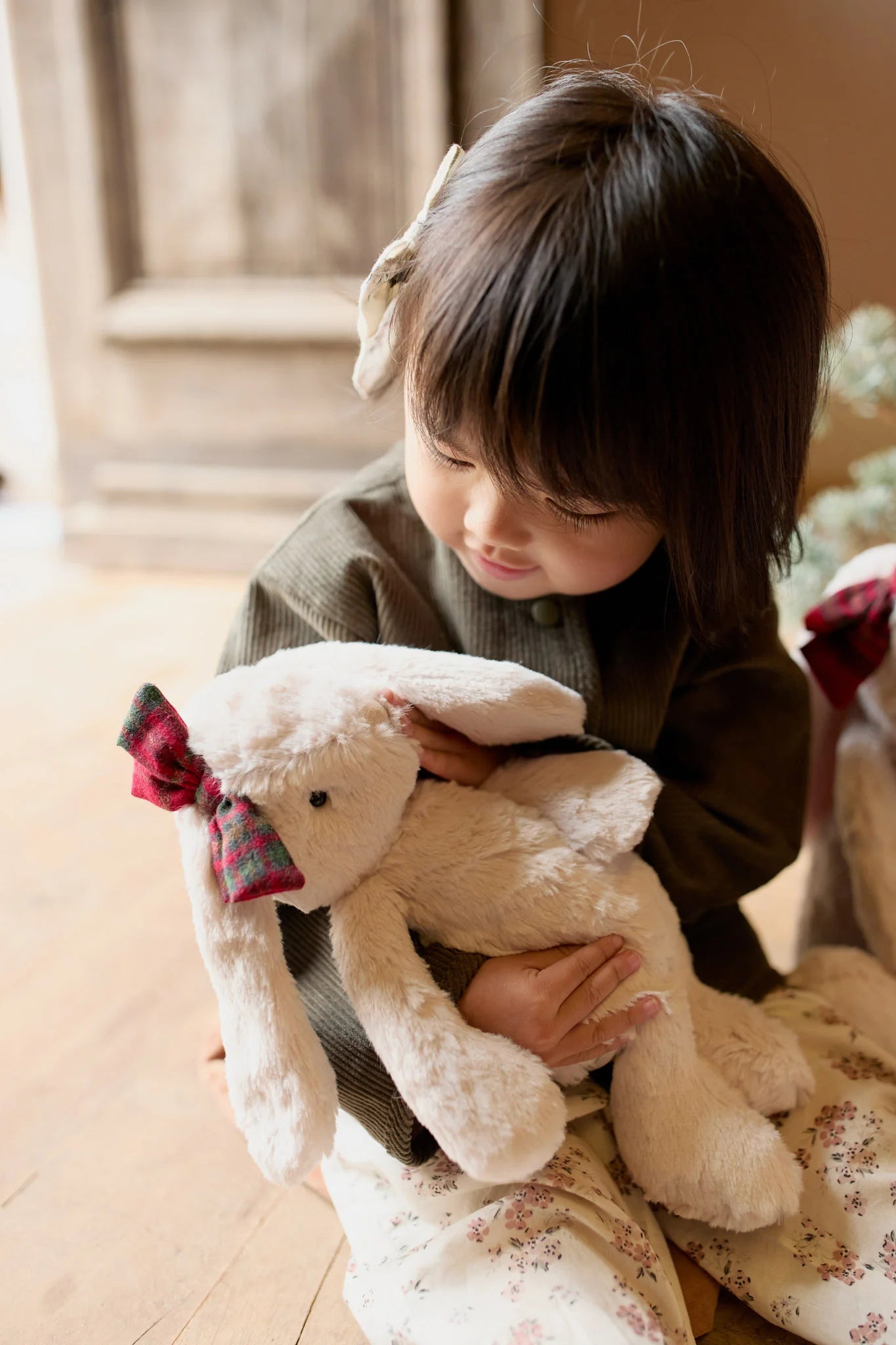 Jamie Kay Snuggle Bunnies Christmas Bow Penelope Pastel 30cm
