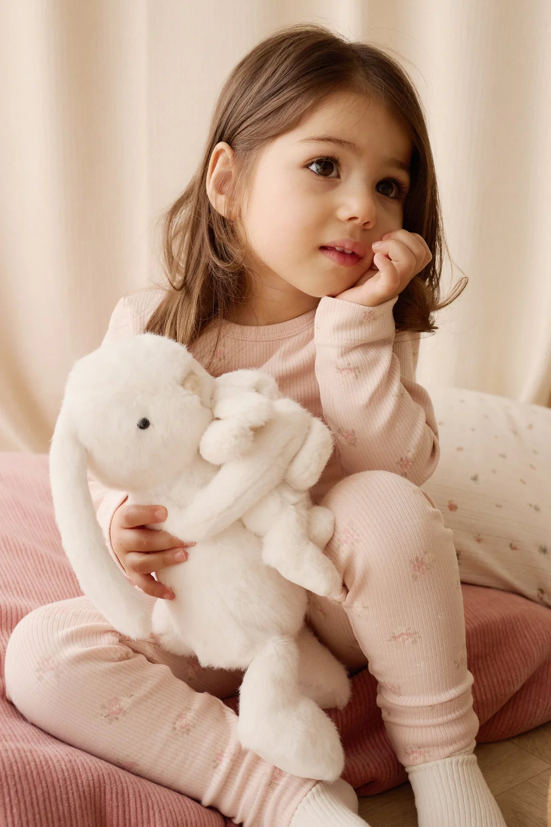 Jamie Kay Snuggle Bunnies Frankie the Hugging Bunny Marshmallow