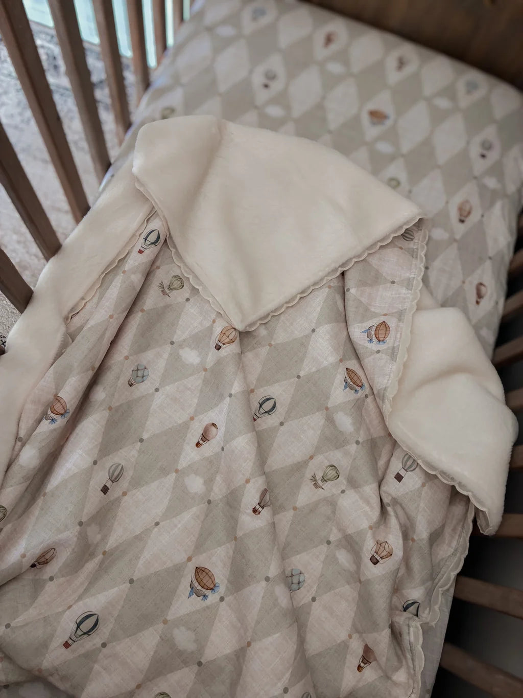Pop Ya Tot Up & Away Fur Lined Cot Blanket