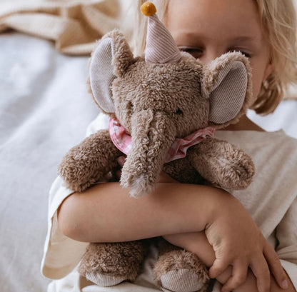 And The Little Dog Laughed Priscilla Elephant