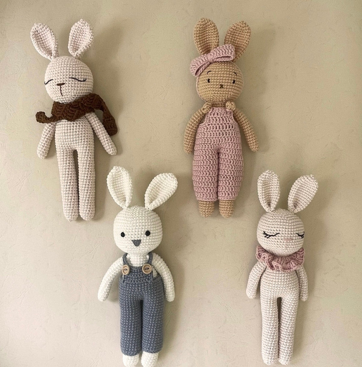 Zao & Co Amigurumi Crochet Bunny Pink Collar