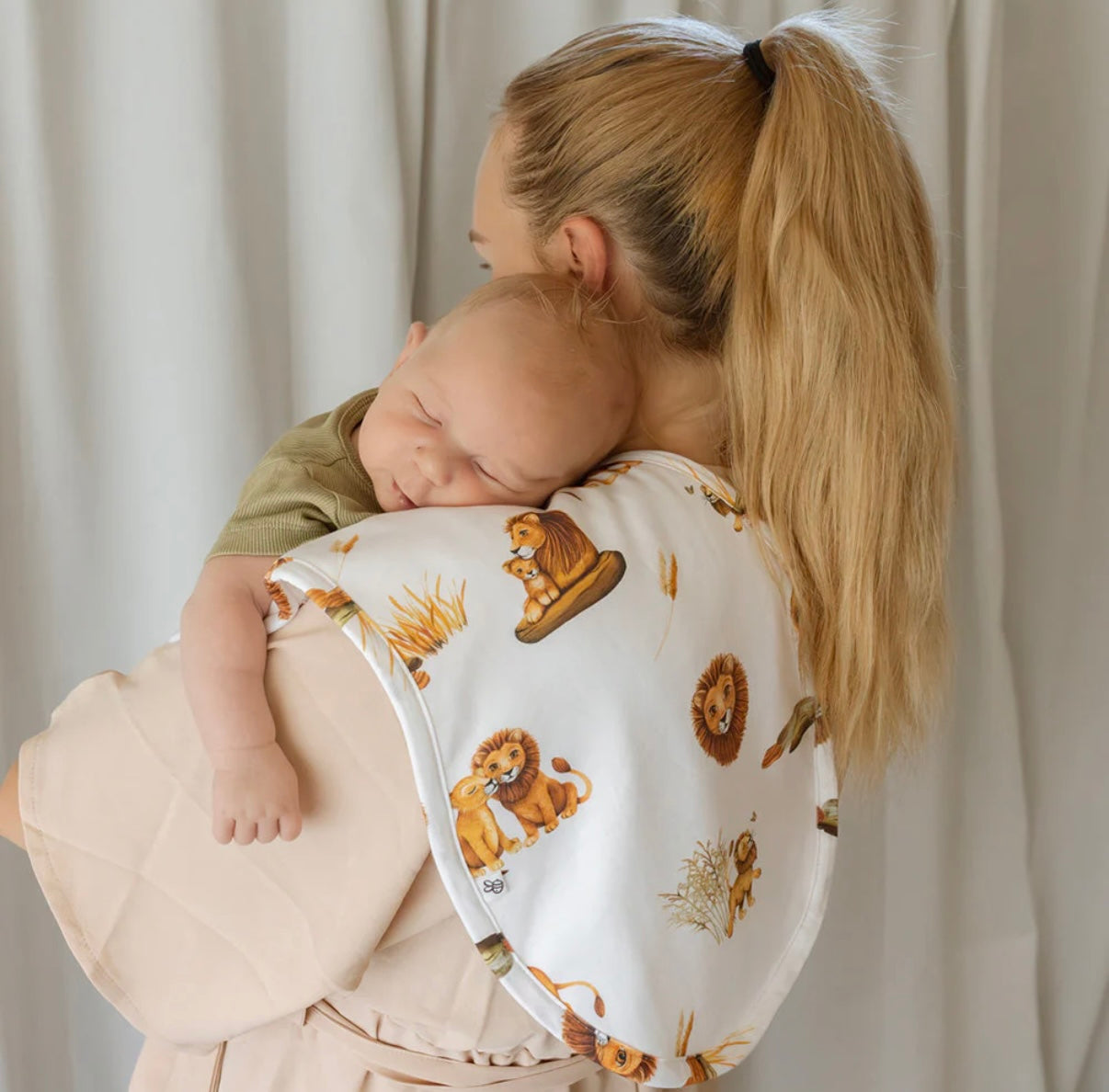 Snuggle Hunny Burp Cloth – Various