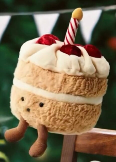 Jellycat Amuseables Birthday Cake