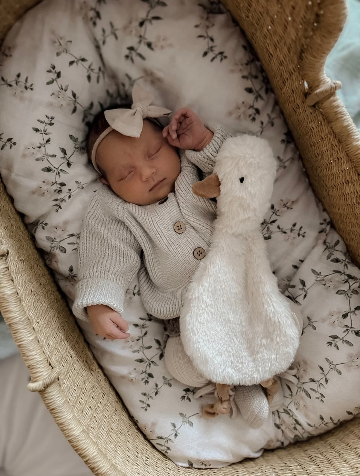 Pop Ya Tot Fleur Blanche Swaddle Wrap