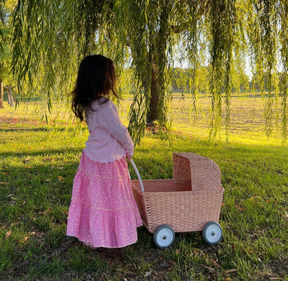 Olli Ella Rattan Pram Strolley Seashell Pink