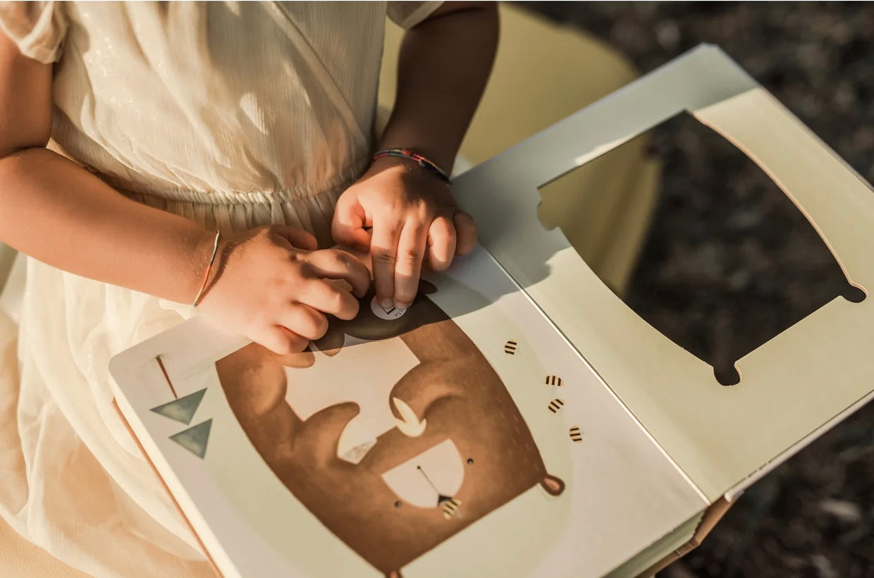 Sassi Sound Book Who Lives in the Countryside