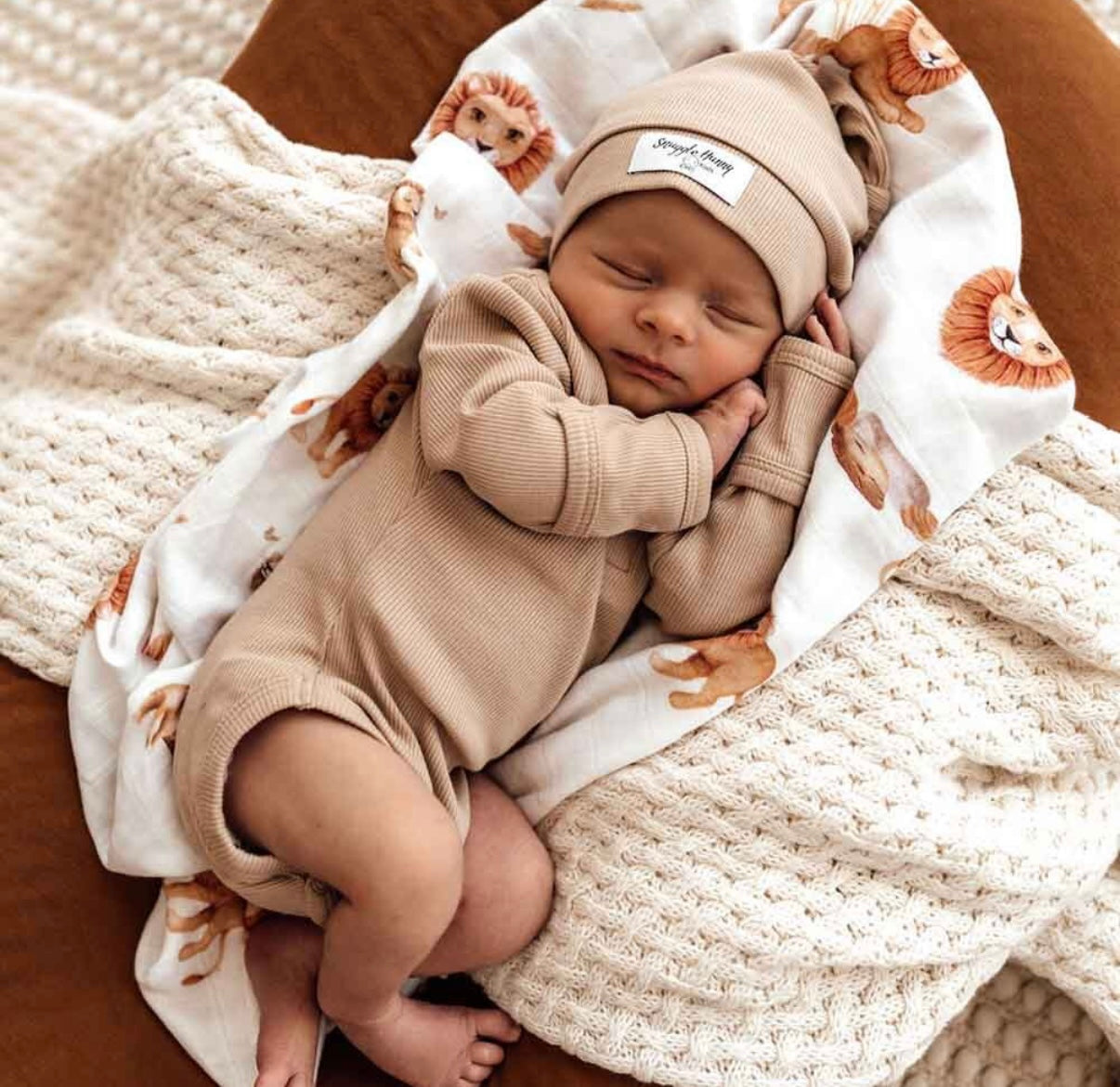 Snuggle Hunny Pebble Long Sleeve Bodysuit
