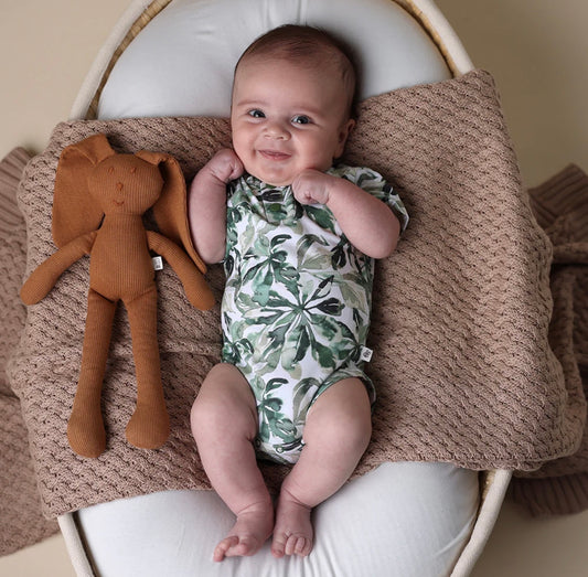 Snuggle Hunny Evergreen Short Sleeve Bodysuit