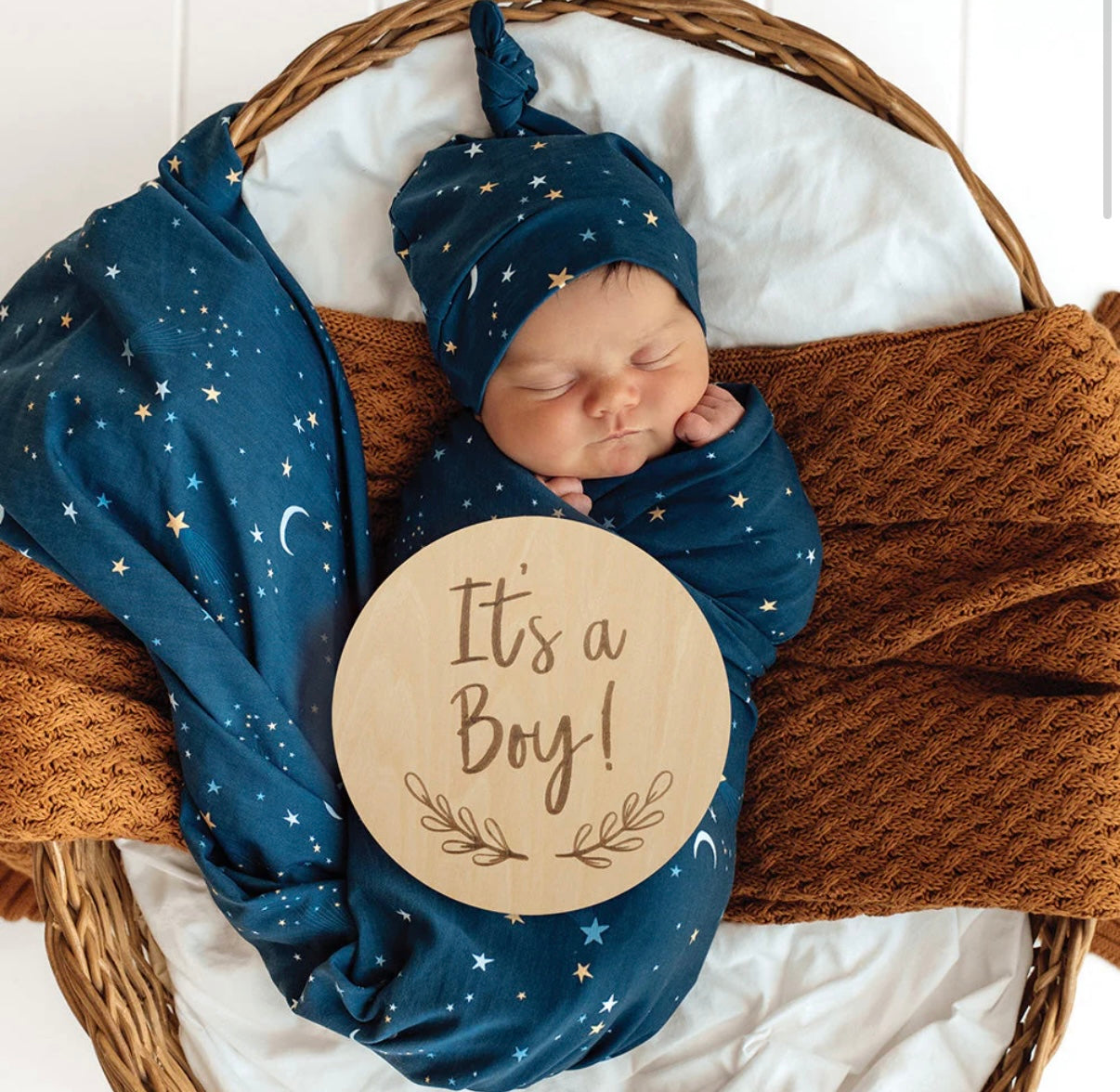 Snuggle Hunny Gender Reveal Large Wooden Milestone Card