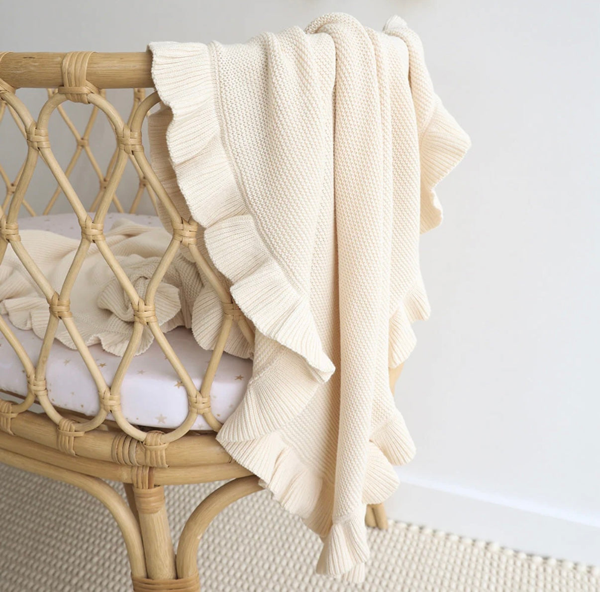 Snuggle Hunny Cream Ruffle Knit Organic Baby Blanket