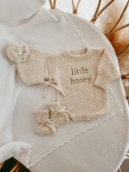 Blossom & Pear Chunky Knit Bonnet Honey