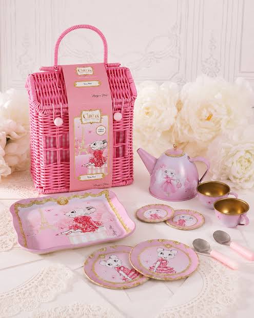 Claris The Chicest Mouse In Paris 11 Piece Tea Set in Basket