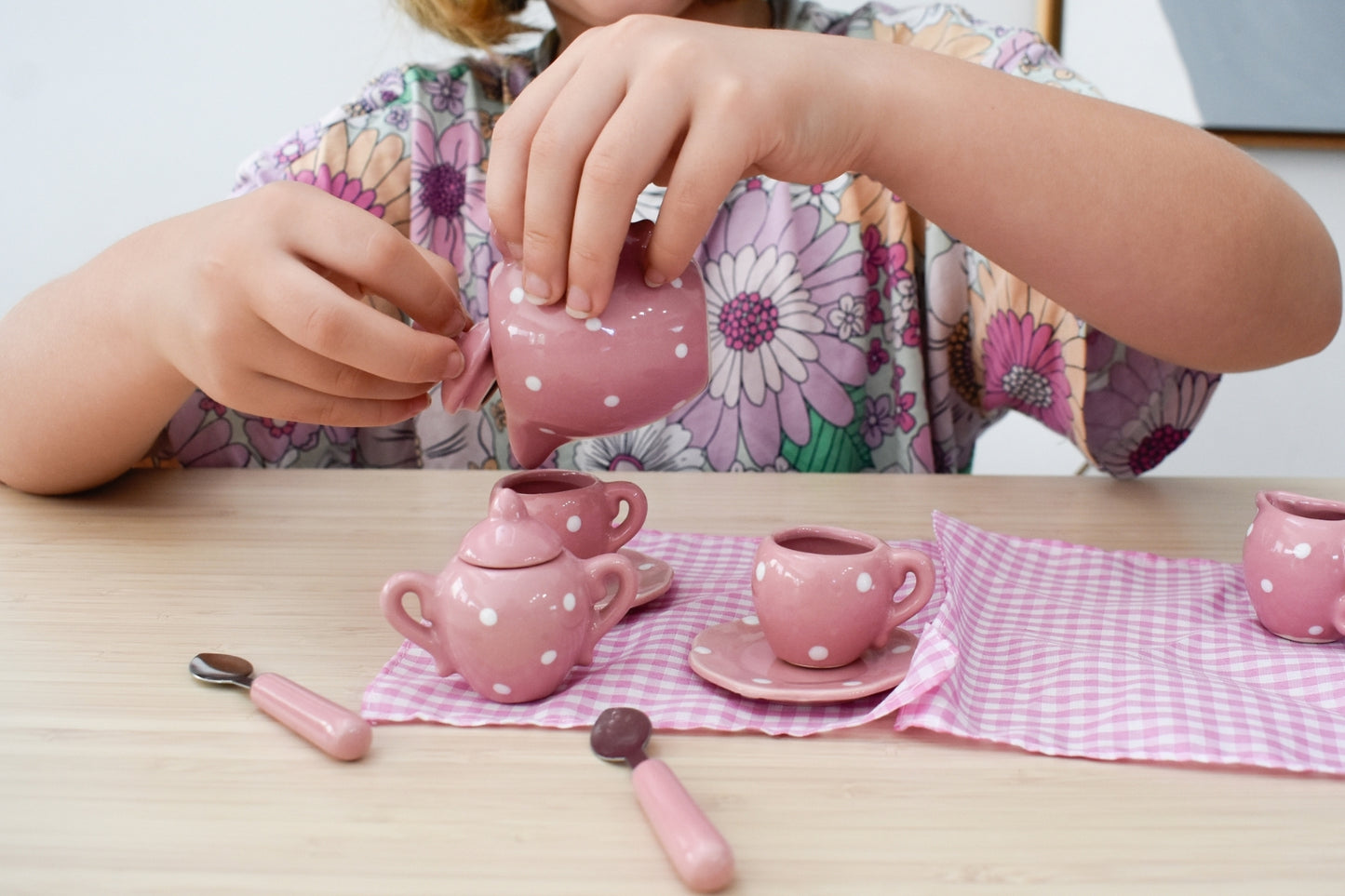 Kaper Kidz Pink Polka Dot 13 Piece Porcelain Tea Set