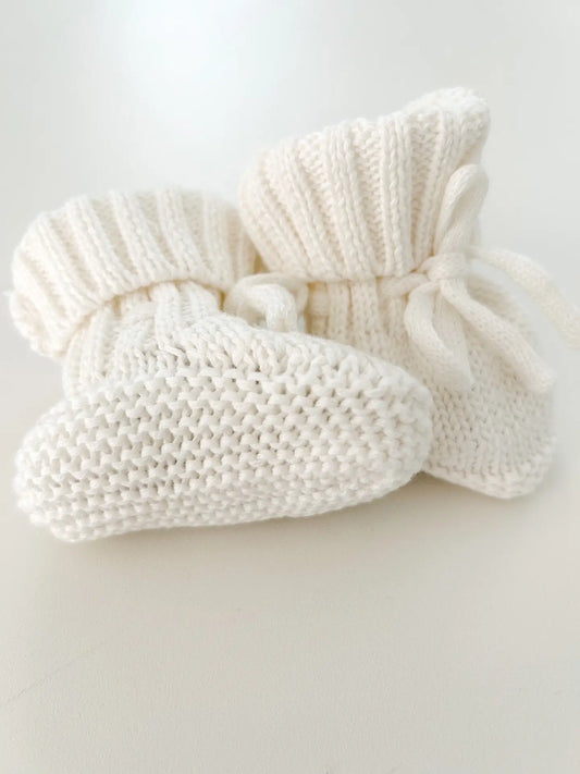 Petite + Co Newborn Lace Booties Milk