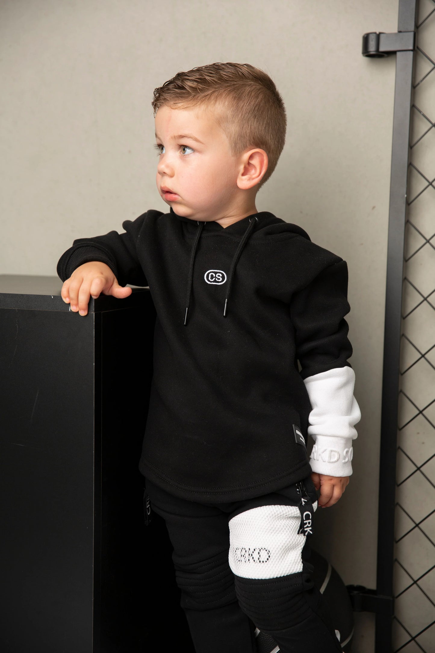 Cracked Soda Zack Hoodie Black/White