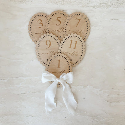 Blossom & Pear White Vintage Bow Baby Milestone Collection