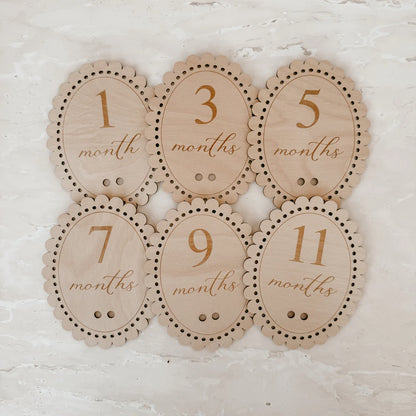 Blossom & Pear White Vintage Bow Baby Milestone Collection