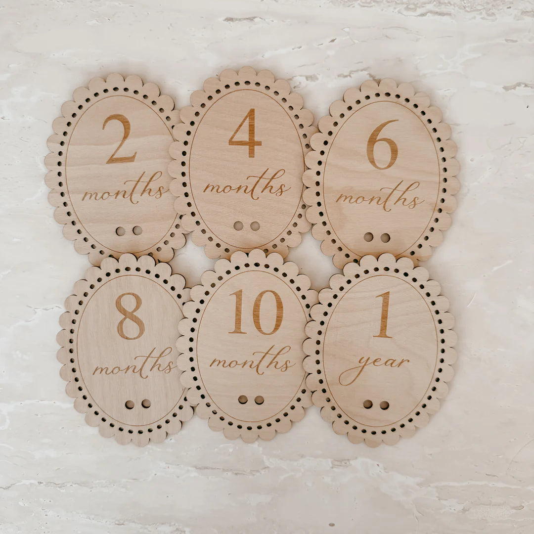 Blossom & Pear White Vintage Bow Baby Milestone Collection