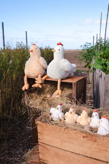 Nana Huchy Harriet the Hen Rattle Honey
