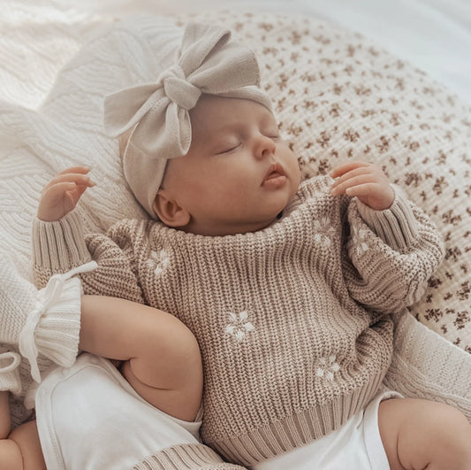 3 Little Crowns Textured Knit Topknot Mushroom
