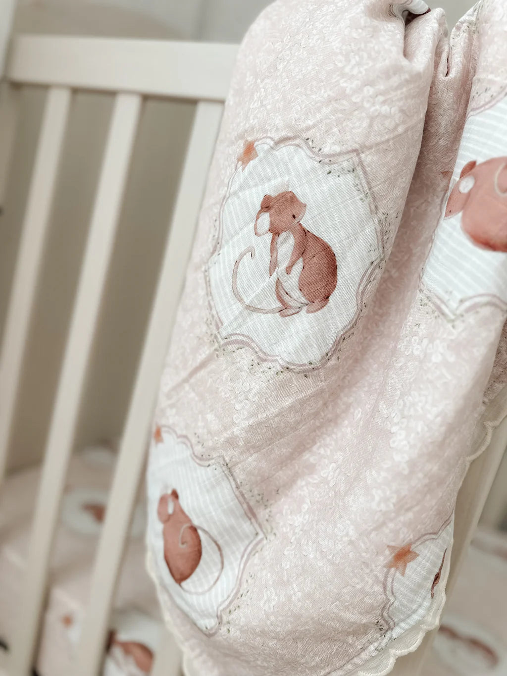 Pop Ya Tot Sweet Squeak Fur Lined Cot Blanket / Quilt