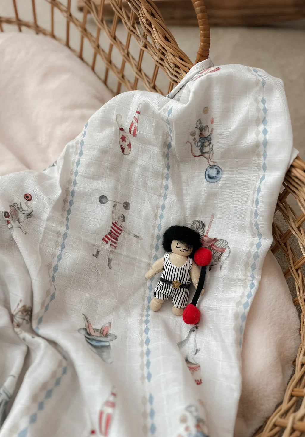 Pop Ya Tot Le Cirque  Swaddle Wrap