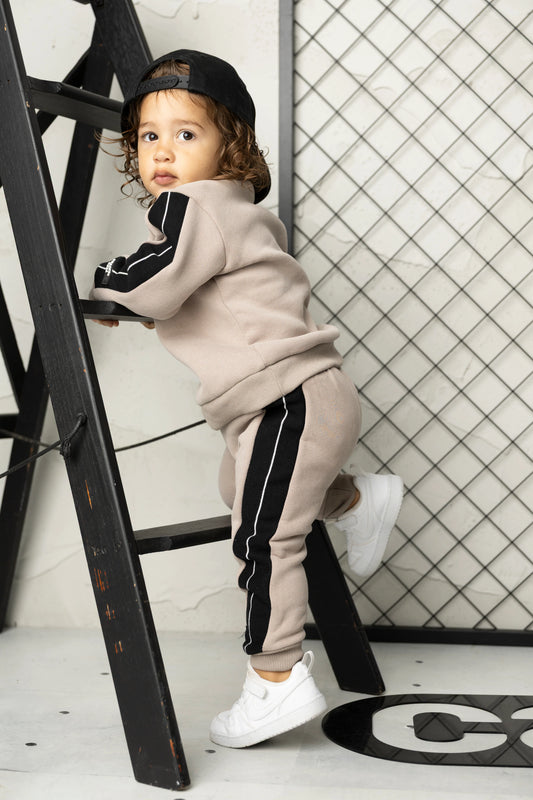 Cracked Soda Theodore 2 Piece Set Truffle