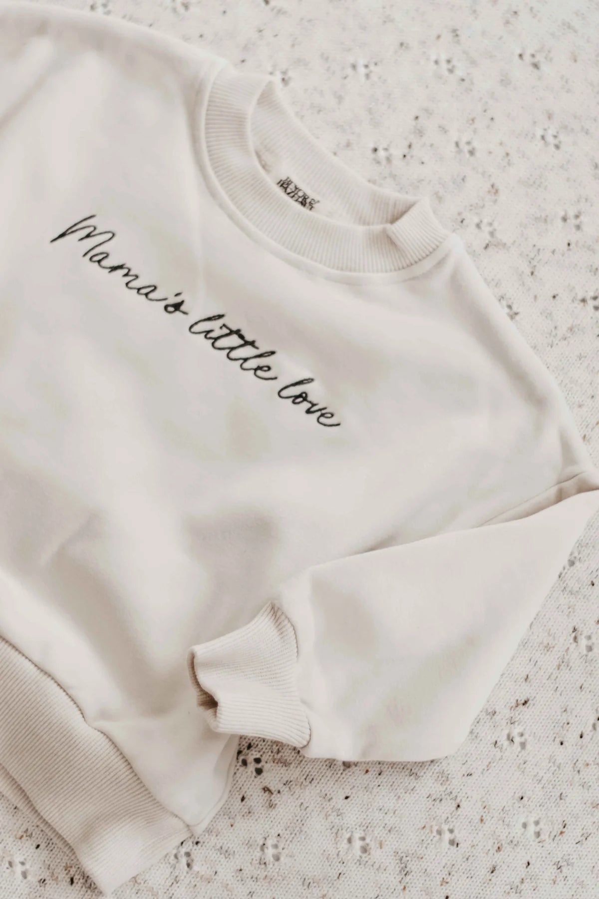Bencer & Hazelnut Mama's Little Love Sweater Beige *PREORDER*