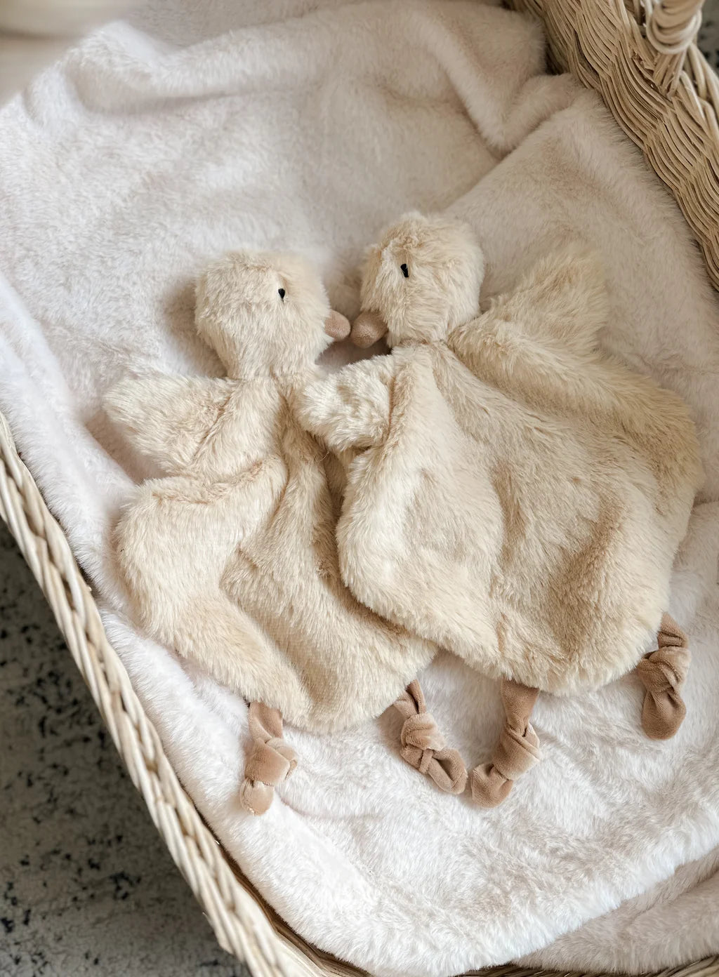 Pop Ya Tot Quacks the Duck Comforter Toy