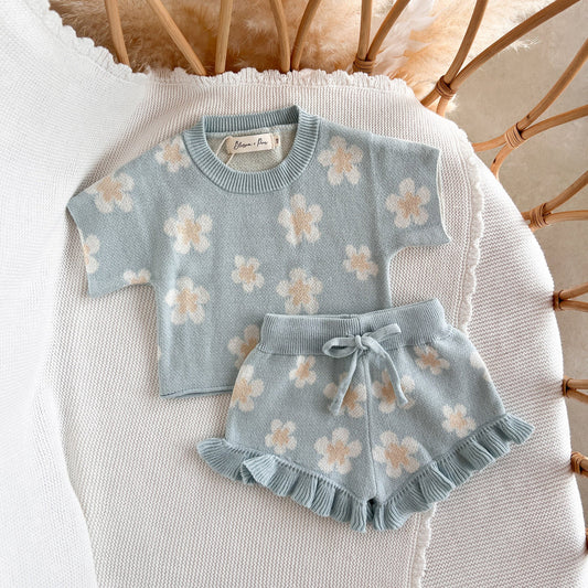 Blossom & Pear Blue Daisy Knit 2 Piece Set Short Sleeve